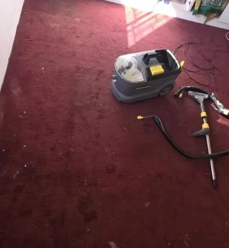 Bedroom carpet before cleaning